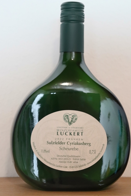 Luckert Vinobistro - Vinothek & Scheurebe 2022er